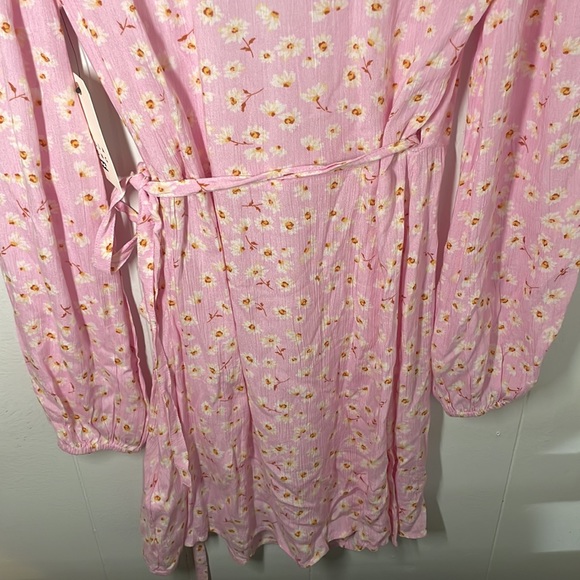 Billabong Spring Romance Mini Wrap Dress - Picture 11 of 11